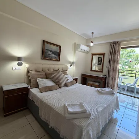 Paradise Hotel 3*
